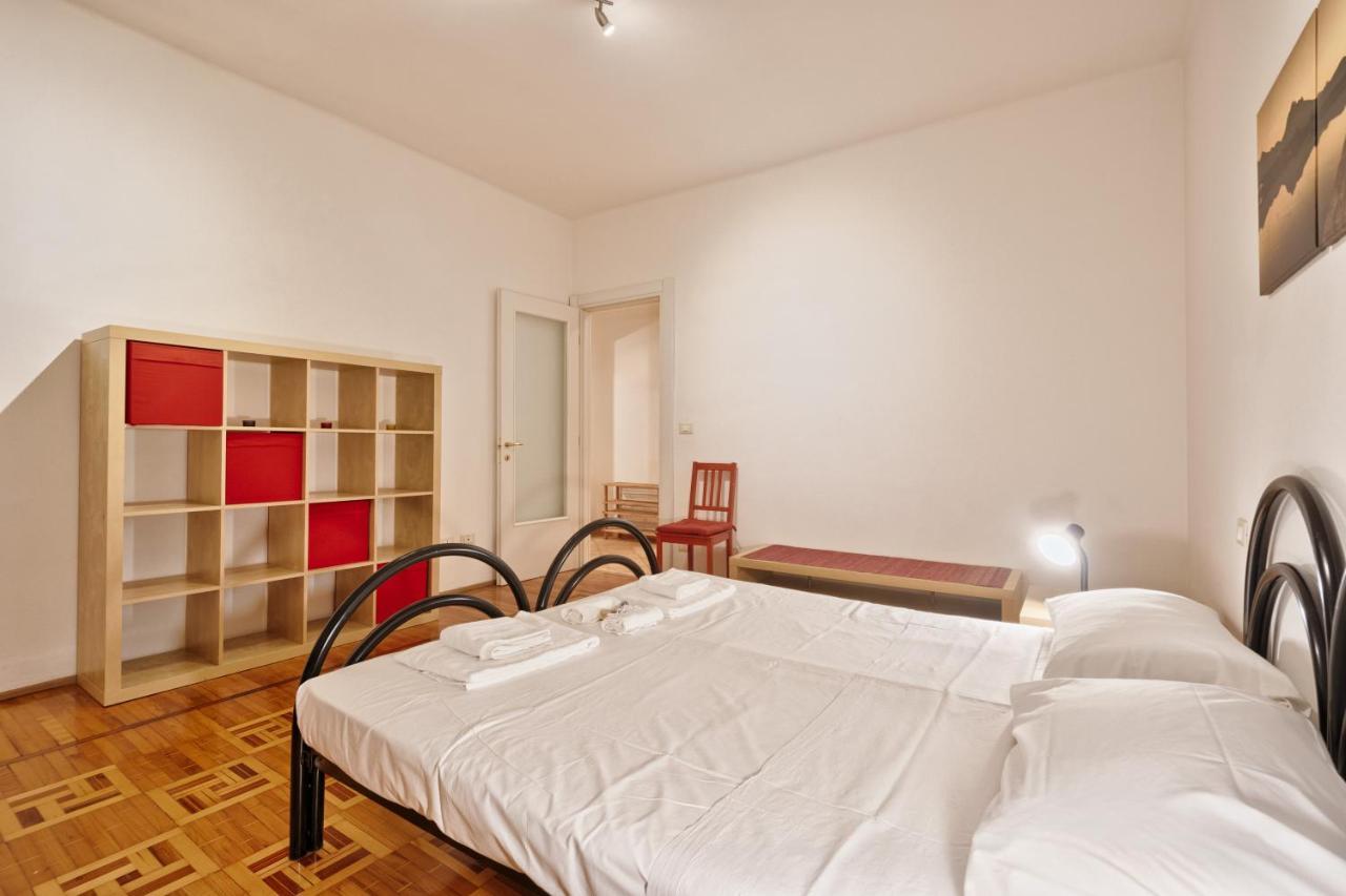 Piazza Statuto Elegant Apartment Turin Exterior photo